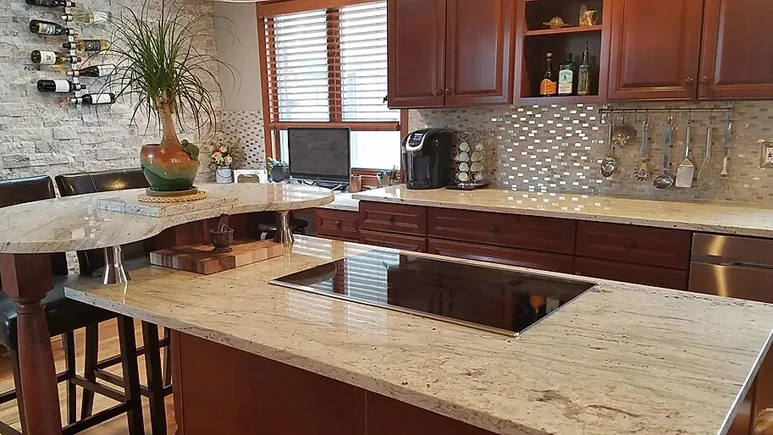 Stylish kitchen remodel in Littleton, CO